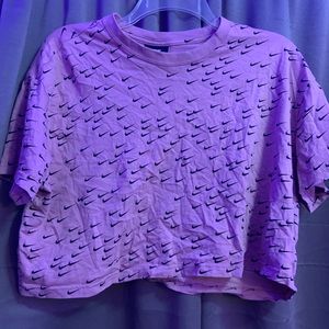 Cropped Nike tshirt